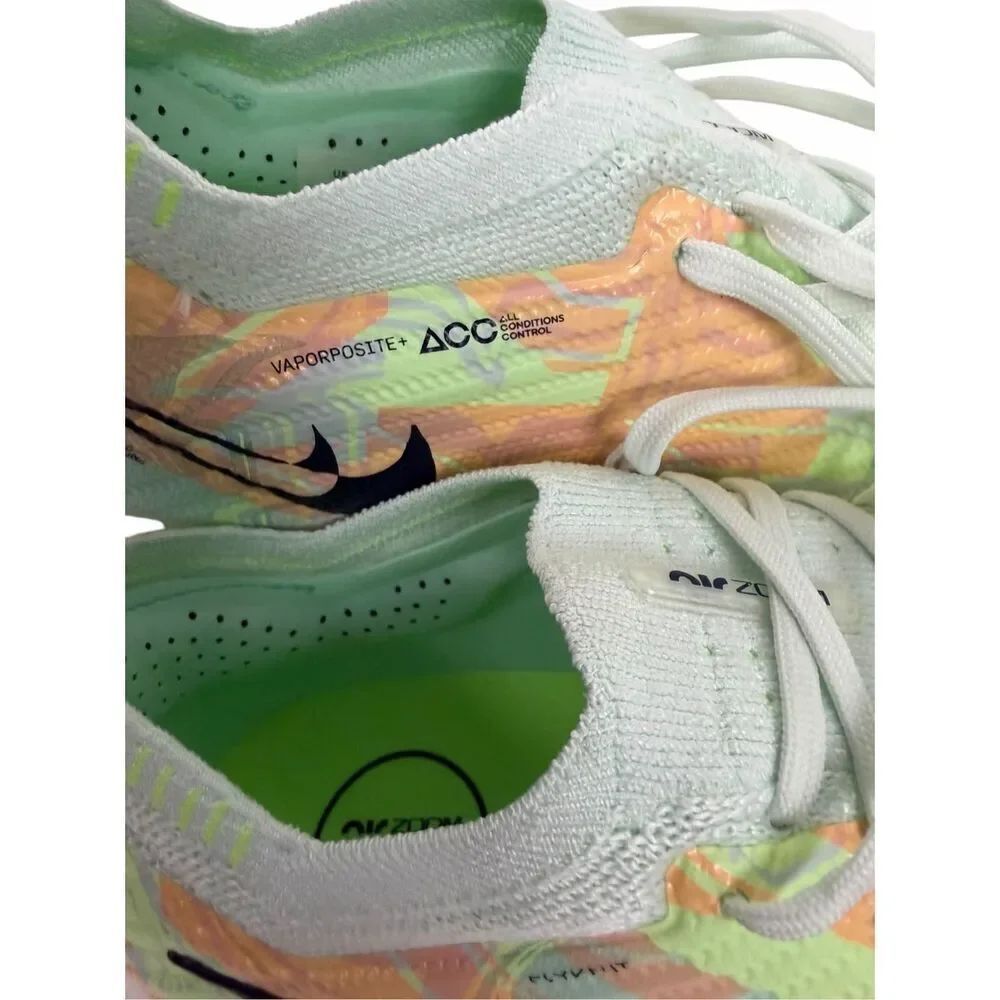 The Nike Zoom Mercurial Vapor 15 Elite Men’s 8 Cleats - Picture 12 of 16